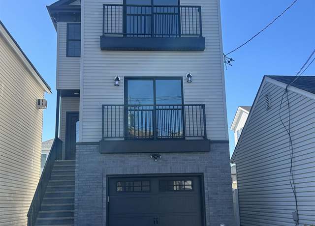 Property at 48 EVERGREEN St, Bayonne, NJ 07002, 6 beds, 4.5 baths