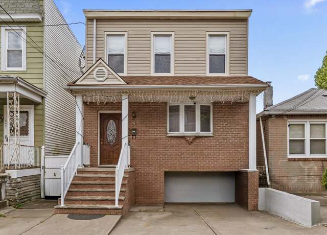Property at 245 AVENUE B, Bayonne, NJ 07002, 4 beds, 2.5 baths