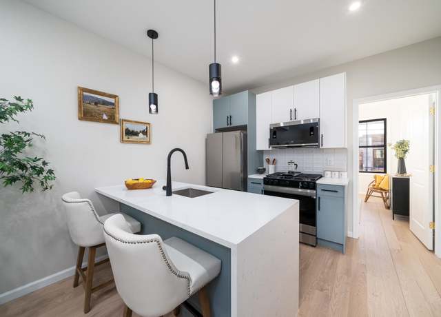 Property at 366 7TH St #3, Jersey City, NJ 07302, 2 beds, 2 baths