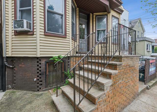 Property at 415 6TH St, Union City, NJ 07090, 10 beds, 5 baths