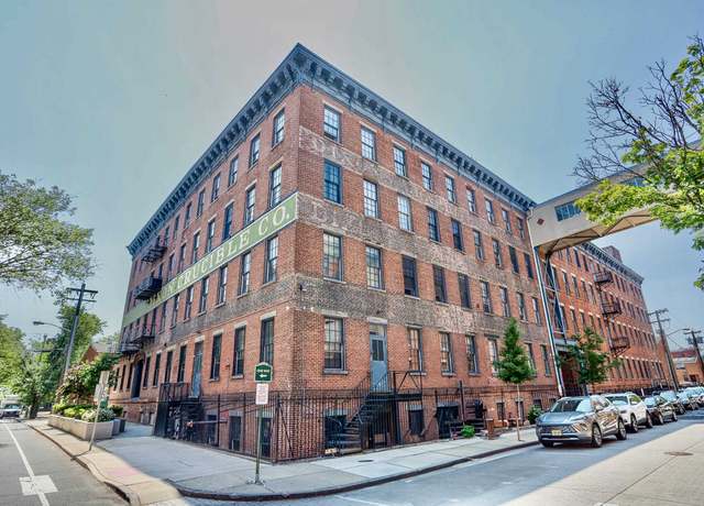 Property at 187 WAYNE St Unit 208C, Jersey City, NJ 07302, 2 beds, 1 bath