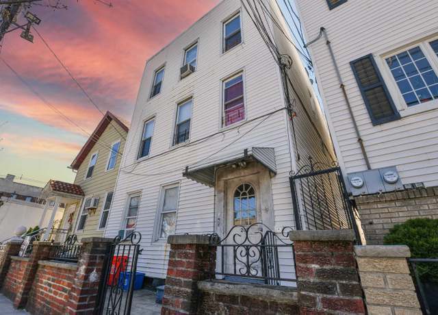 Property at 205 42ND St, Union City, NJ 07087, 9 beds, 4.5 baths
