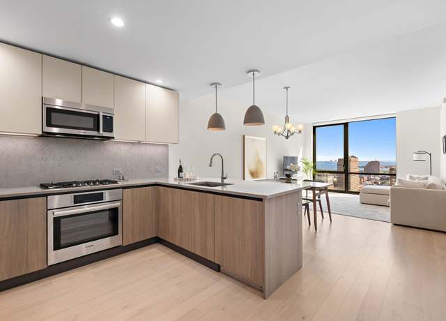 Property at 151 BAY St #2105, Jersey City, NJ 07302, 1 bed, 1 bath