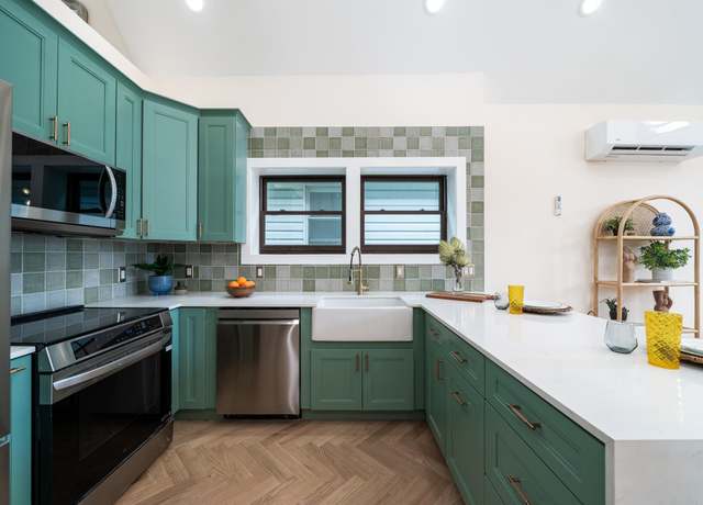 Property at 247 HARRISON Ave #2, Jersey City, NJ 07304, 3 beds, 2 baths