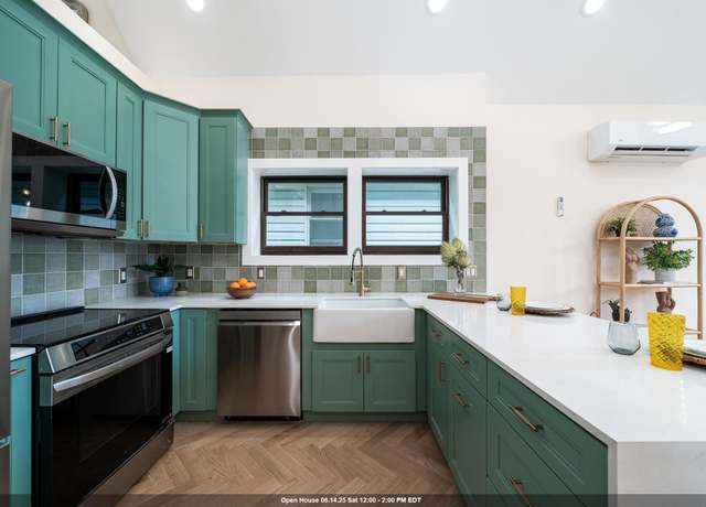 Property at 247 HARRISON Ave #2, Jersey City, NJ 07304, 3 beds, 2 baths