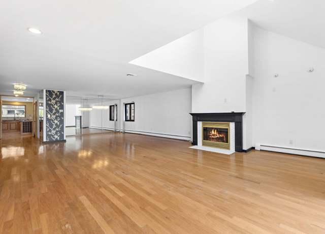 Property at 9B COVE Ln Unit 9B, North Bergen, NJ 07047, 3 beds, 2.5 baths