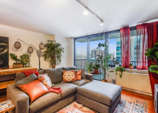 Property at 700 GROVE St Unit 7a, Jersey City, NJ 07310, 2 beds, 2 baths