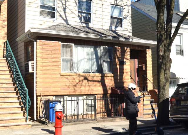 Property at 88 LAIDLAW Ave, Jersey City, NJ 07306, 4 beds, 2.5 baths