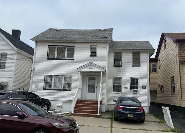 Property at 4517 HARRISON Pl, Union City, NJ 07087, 4 beds, 3 baths
