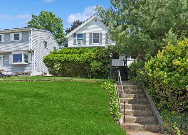 Property at 16 HAZEL Ave, Livingston, NJ 07039, 4 beds, 3.5 baths