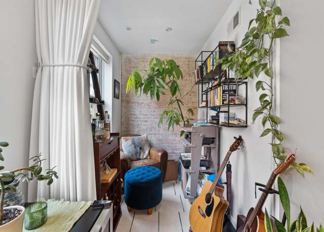 Property at 227 MONTGOMERY St #2, Jersey City, NJ 07302, 2 beds, 2 baths