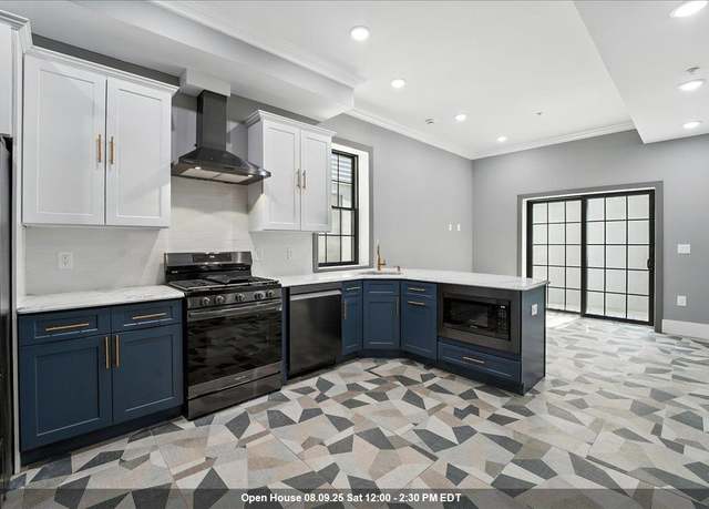 Property at 24 ROMAINE Ave Unit 1A, Jersey City, NJ 07306, 2 beds, 1.5 baths