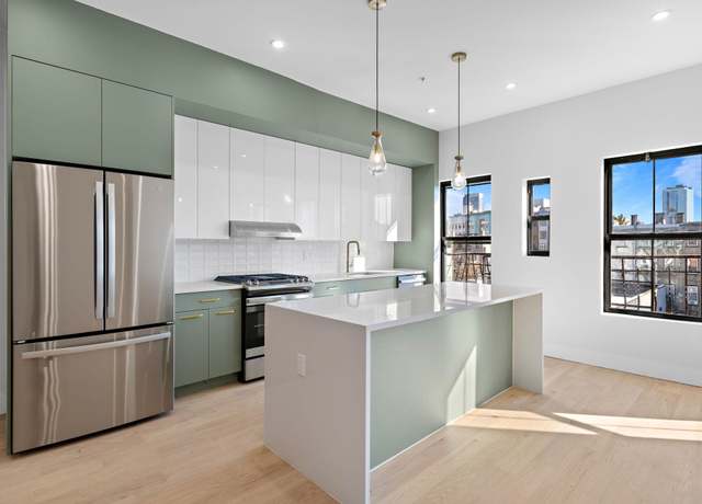 Property at 322 3RD St #4, Jersey City, NJ 07302, 3 beds, 2 baths