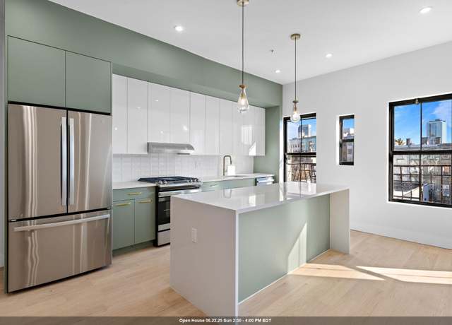 Property at 322 3RD St #4, Jersey City, NJ 07302, 3 beds, 2 baths