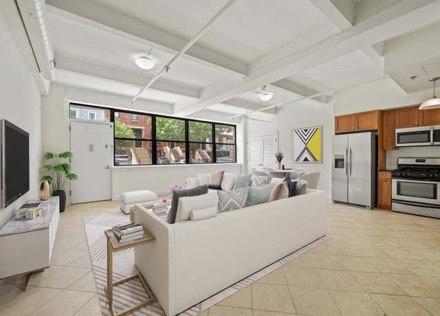 Property at 300 COMMUNIPAW Ave #11, Jersey City, NJ 07304, 1 bed, 1 bath