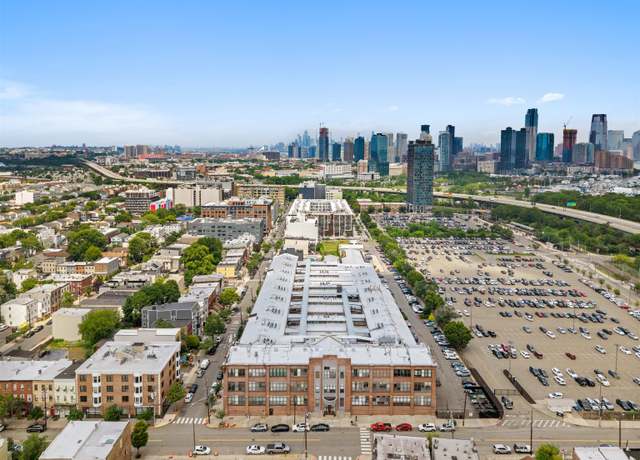 Property at 300 COMMUNIPAW Ave #11, Jersey City, NJ 07304, 1 bed, 1 bath