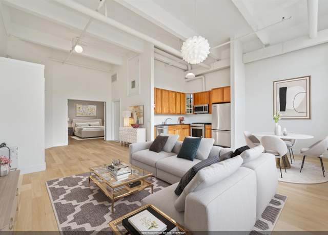 Property at 300 COMMUNIPAW Ave #122, Jersey City, NJ 07304, 1 bed, 1 bath