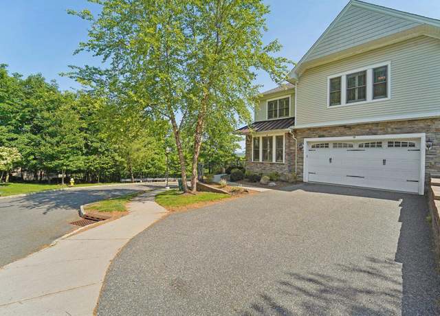 Property at 19 SUMMIT Dr, North Caldwell, NJ 07006, 4 beds, 3.5 baths