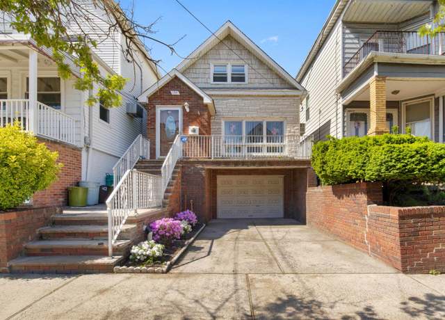 Property at 134 W 25TH St, Bayonne, NJ 07002, 3 beds, 2.5 baths
