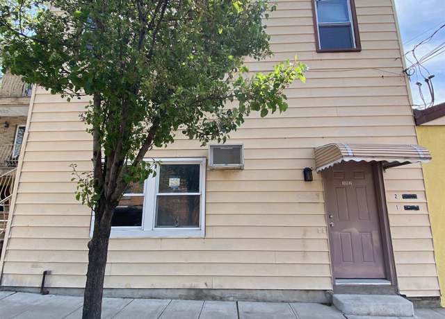 Property at 300-302 BERGENLINE Ave, Union City, NJ 07087, 8 beds, 4 baths
