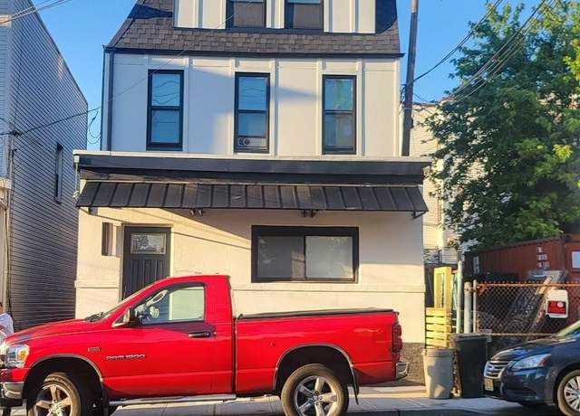 Property at 608 37TH St, Union City, NJ 07087, 5 beds, 3 baths