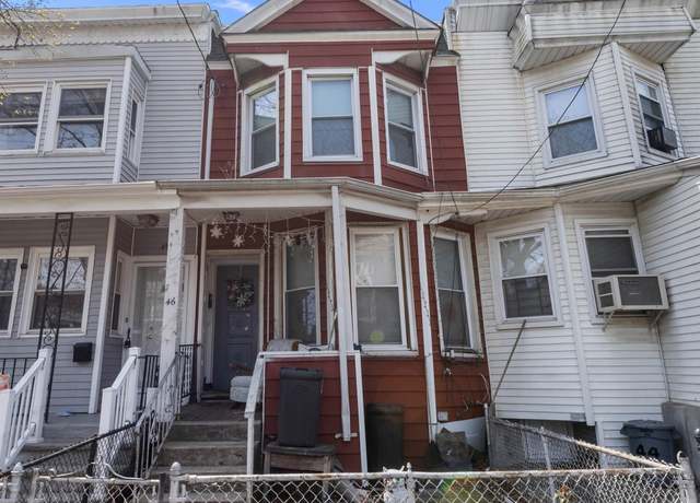 Property at 46 34TH St, Bayonne, NJ 07002, 1 bed, 1 bath