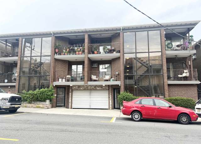 Property at 127 68TH St #3, Guttenberg, NJ 07093, 2 beds, 1 bath