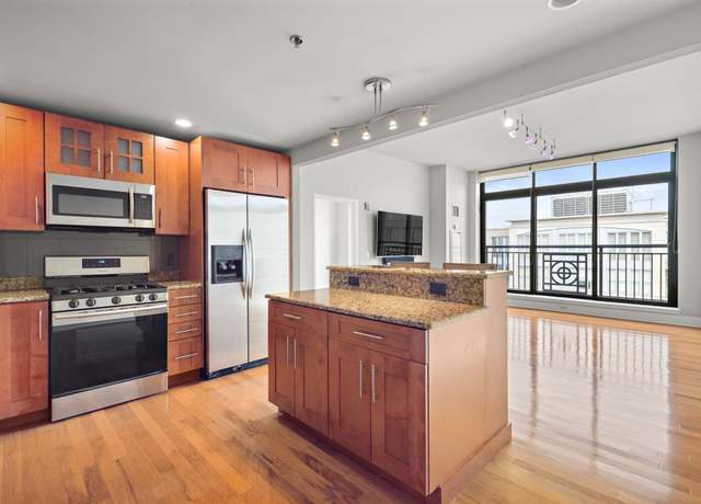 Property at 1025 MAXWELL Ln #1209, Hoboken, NJ 07030, 1 bed, 1.5 baths
