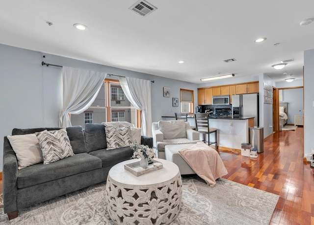 Property at 209 40TH St Unit 3C, Union City, NJ 07087, 1 bed, 1 bath