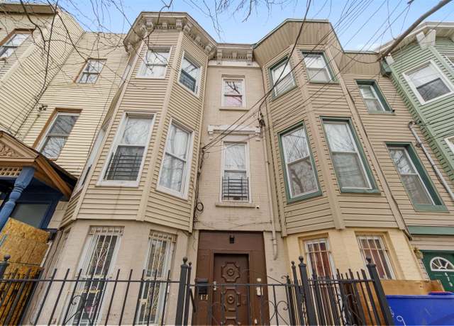 Property at 477 MERCER St, Jersey City, NJ 07306, 5 beds, 3 baths