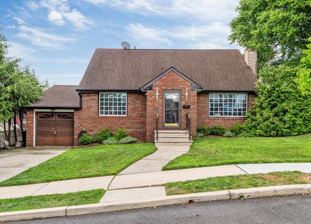 Property at 4 GAIL Pl, Secaucus, NJ 07094, 3 beds, 3 baths