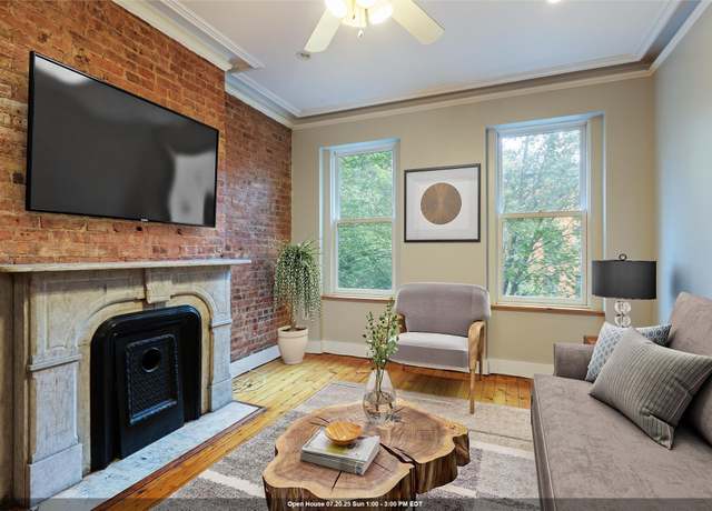 Property at 229 3RD St #202, Jersey City, NJ 07302, 1 bed, 1 bath