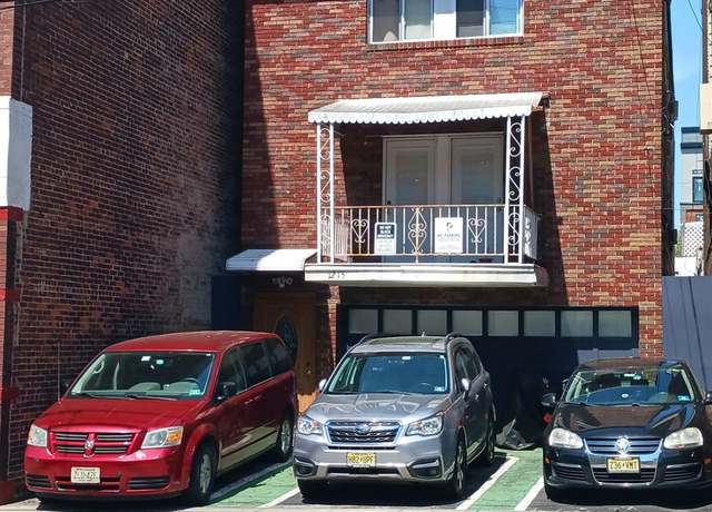 Property at 1215 BERGENLINE Ave, Union City, NJ 07087, 11 beds, 6 baths