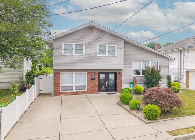 Property at 1138 STONEWALL Ln, Secaucus, NJ 07094, 3 beds, 2 baths