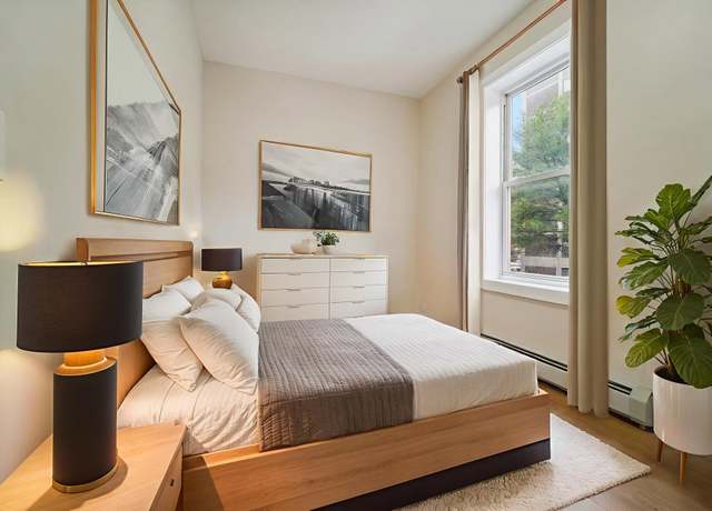 Property at 450 1ST St #2, Hoboken, NJ 07030, 2 beds, 1 bath