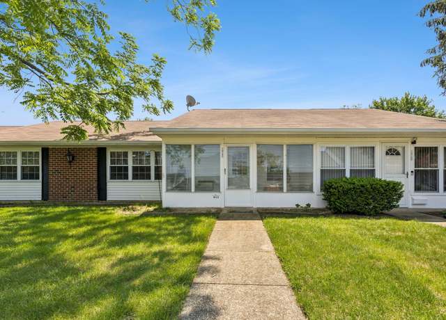 Property at 1072C ARGYLL Cir, Lakewood Township, NJ 08701, 2 beds, 1 bath