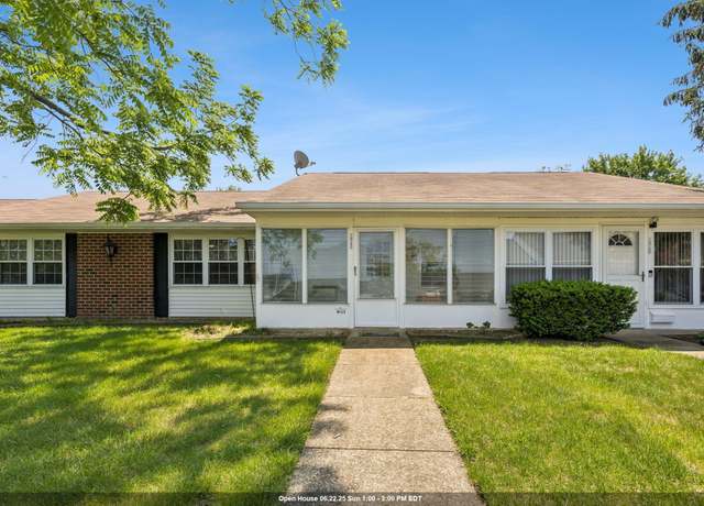 Property at 1072C ARGYLL Cir, Lakewood Township, NJ 08701, 2 beds, 1 bath