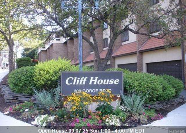 Property at 300 GORGE Rd #18, Cliffside Park, NJ 07010, 2 beds, 3.5 baths