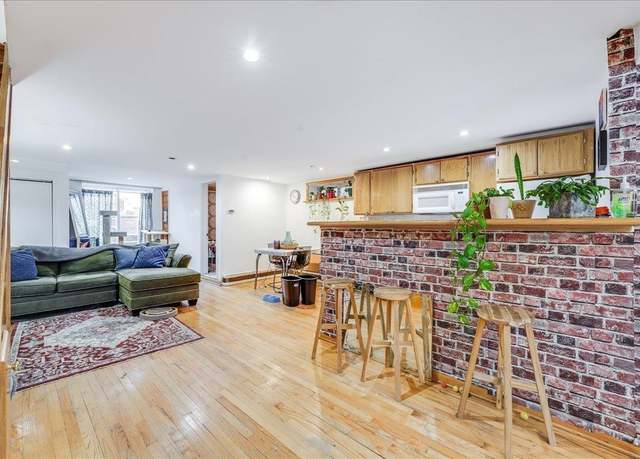 Property at 318 6TH St, Union City, NJ 07087, 4 beds, 4 baths