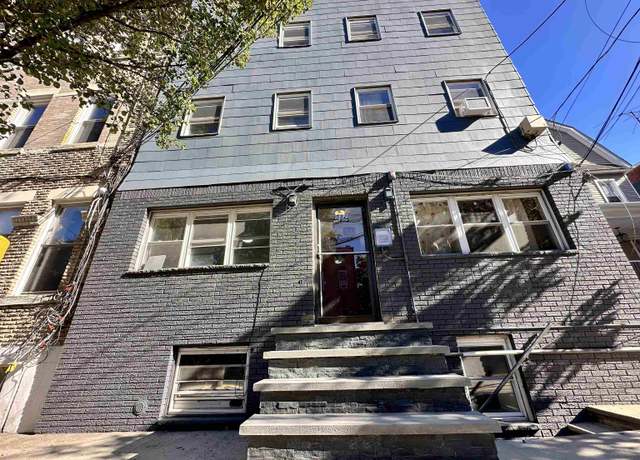 Property at 552 38TH St Unit B2, Union City, NJ 07087, 1 bed, 1 bath