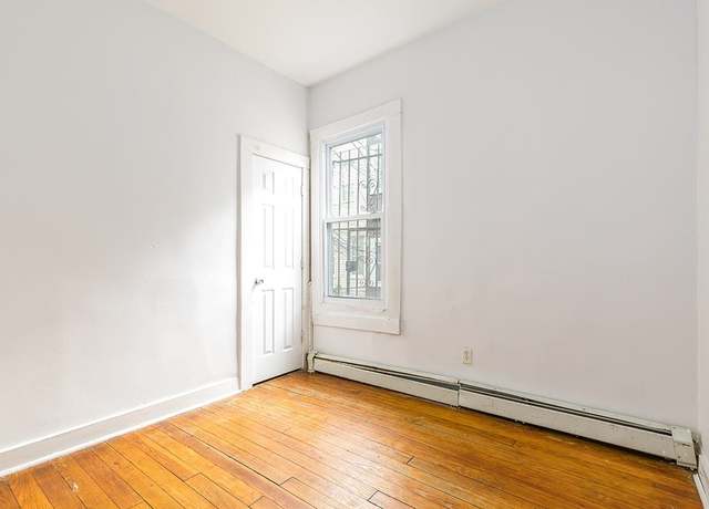 Property at 268 BERGEN Ave, Jersey City, NJ 07305, 7 beds, 2 baths