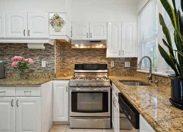 Property at 18 LAIDLAW Ave, Jersey City, NJ 07306, 2 beds, 2 baths