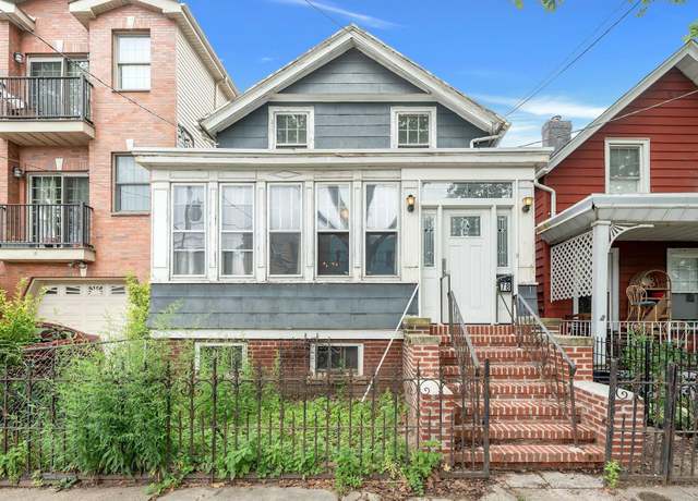 Property at 78 LINCOLN St, Jersey City, NJ 07307, 2 beds, 1.5 baths