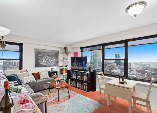 Property at 135 MONTGOMERY St Unit 21F, Jersey City, NJ 07302, 1 bed, 1 bath