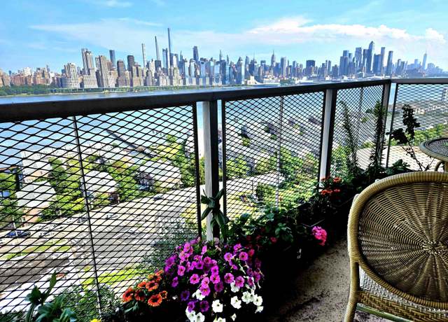 Property at 6600 BLVD E Unit 6L, West New York, NJ 07093, 2 beds, 2 baths