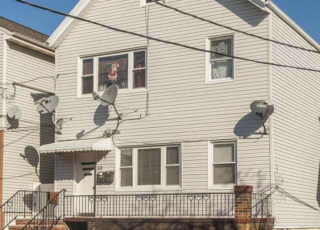 Property at 33 W 24TH St, Bayonne, NJ 07002, 4 beds, 2.5 baths