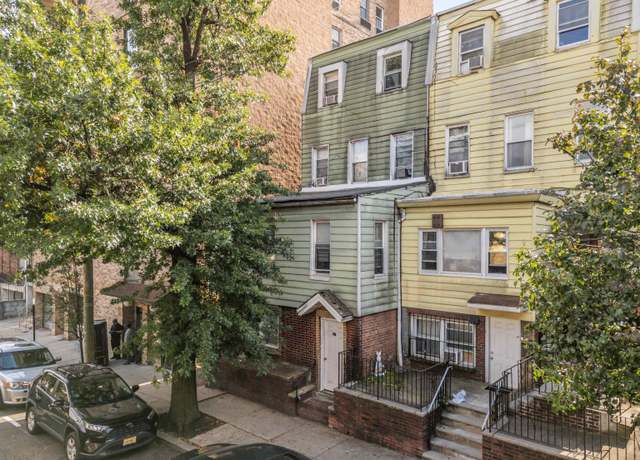 Property at 317 7TH St, Union City, NJ 07087, 7 beds, 4 baths