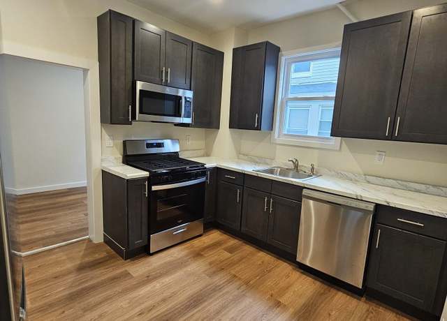 Property at 201-203 6TH St, Newark, NJ 07103, 8 beds, 2.5 baths
