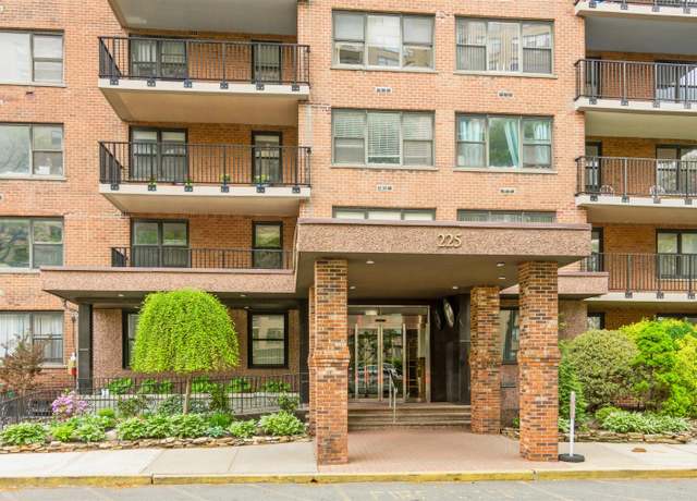 Property at 225 ST PAULS Ave Unit 8M, Jersey City, NJ 07306, 1 bath