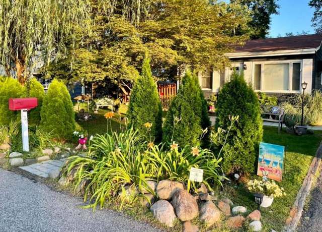 Property at 33 SOUTH Rd, Wayne, NJ 07470, 2 beds, 1 bath